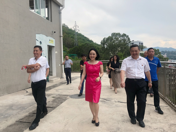 李明副市长到攀枝花市体育场馆中心调研指导